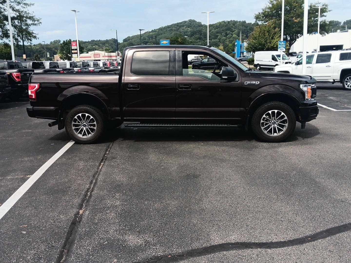 Used 2019 Ford F150 XLT w/ Equipment Group 302A Luxury AWD/4WD image 3