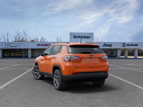 New 2026 Jeep Compass Latitude w/ Sun and Sound Group image 3