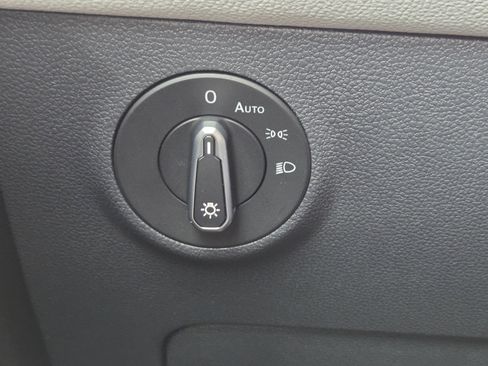 New 2026 Volkswagen Taos S FWD image 10
