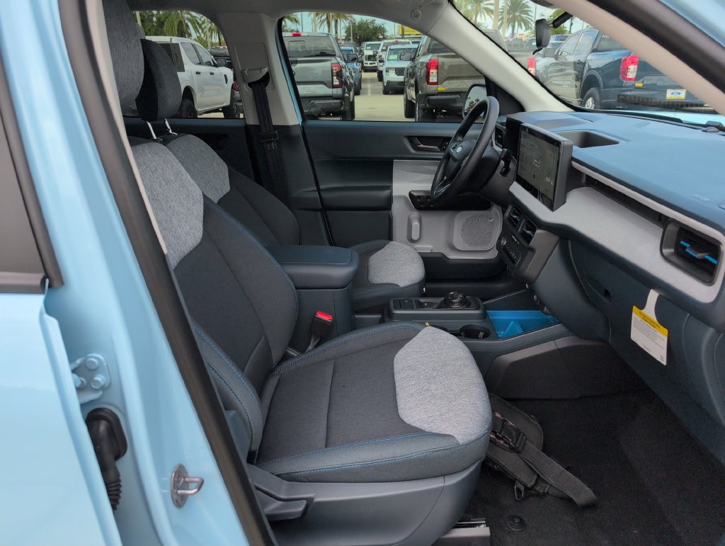 New 2026 Ford Maverick XLT FWD image 14