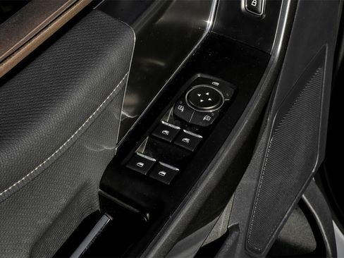 Used 2022 Ford F150 XLT w/ Equipment Group 302A High image 46