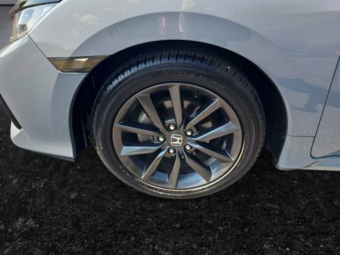 Used 2021 Honda Civic EX image 9