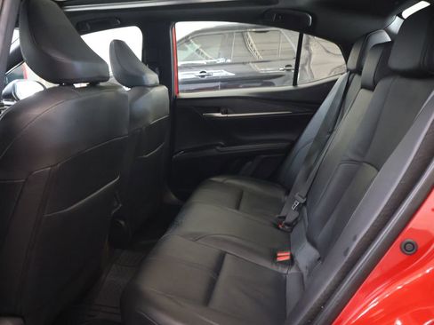Used 2025 Toyota Camry XSE FWD image 15