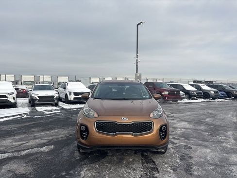 Used 2019 Kia Sportage LX w/ LX Popular Package image 8
