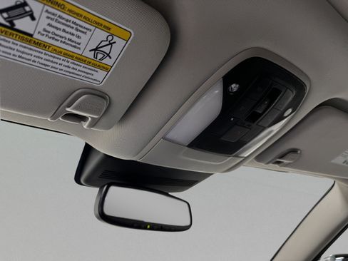 Used 2020 INFINITI QX50 Luxe w/ Navigation Package FWD image 9