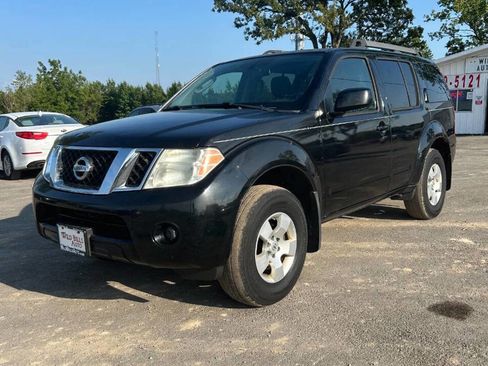 Used 2012 Nissan Pathfinder S image 2