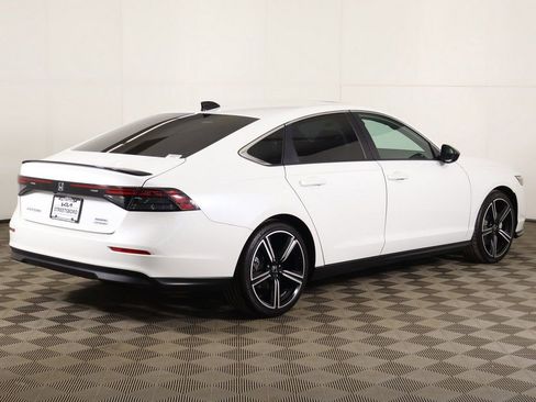 Used 2023 Honda Accord Sport image 7