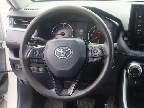 Certified 2020 Toyota RAV4 XLE w/ Convenience Package AWD/4WD image 14