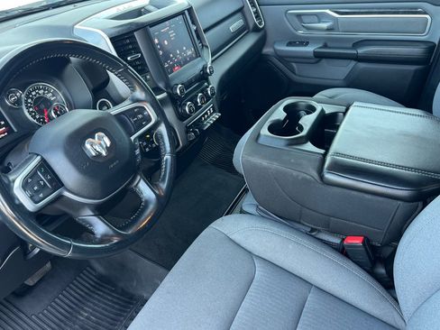 Used 2022 RAM 1500 Big Horn AWD/4WD image 10