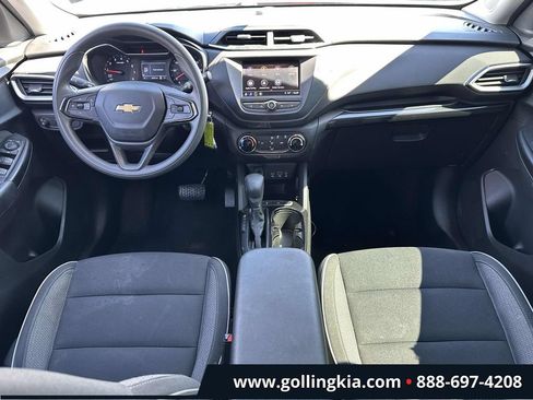 Used 2021 Chevrolet TrailBlazer LS FWD image 10