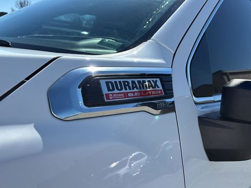 Used 2023 GMC Sierra 3500 Denali w/ Denali Ultimate Package image 10