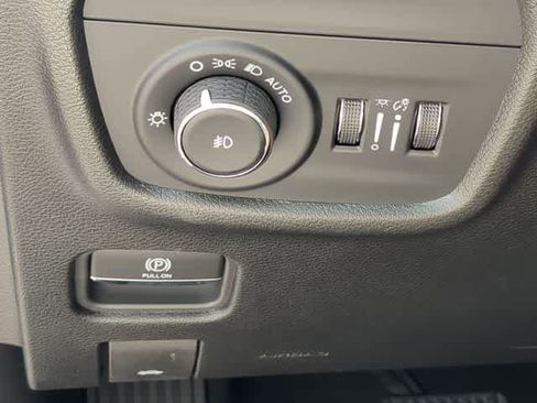 New 2026 Jeep Grand Cherokee L Limited AWD/4WD image 30