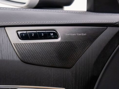 Used 2024 Volvo XC90 B6 Ultimate image 14