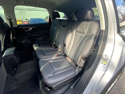 Used 2022 Audi Q7 2.0T Premium w/ Convenience Package image 21