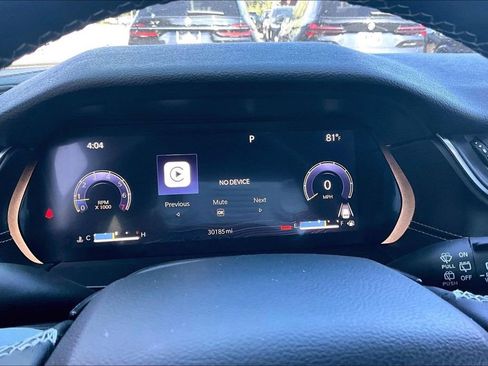 Used 2022 Jeep Grand Cherokee Altitude image 12