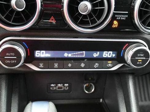 Used 2020 Nissan Sentra SV FWD image 21