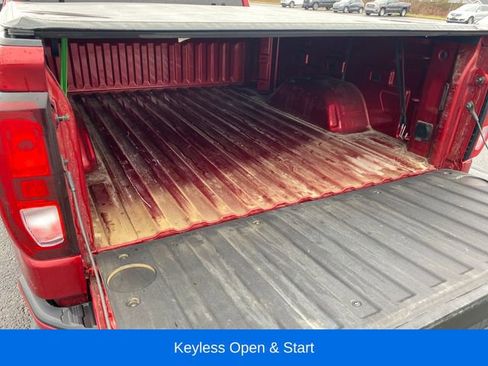 Used 2023 GMC Sierra 1500 Elevation image 18