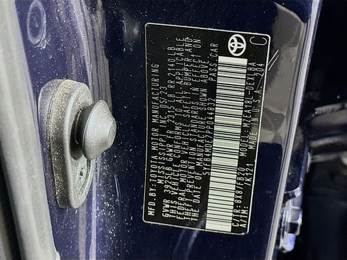 Used 2023 Toyota Corolla LE image 12