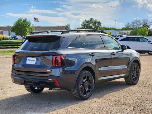 New 2026 Kia Sorento X-Line EX image 3