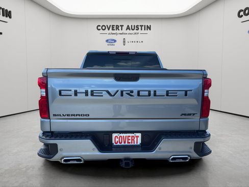 Used 2025 Chevrolet Silverado 1500 RST AWD/4WD image 4