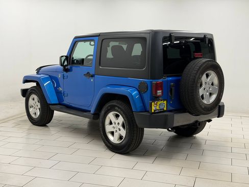 Used 2014 Jeep Wrangler Freedom Edition image 2