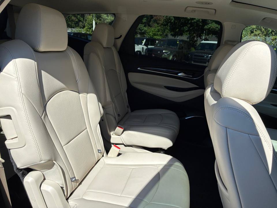 Used 2024 Buick Enclave Essence w/ Experience Buick Package AWD/4WD image 33