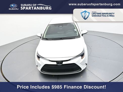 Used 2024 Toyota Corolla LE image 17