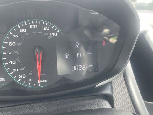 Used 2020 Chevrolet Sonic LT FWD image 25
