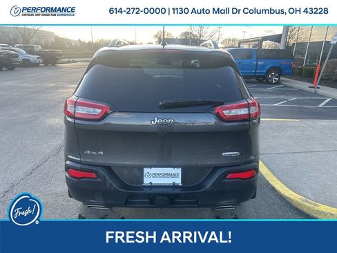 Used 2016 Jeep Cherokee Latitude w/ Cold Weather Group image 5