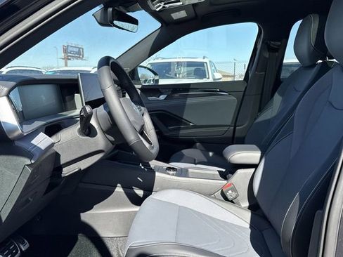 New 2026 Volkswagen Tiguan SE R-Line AWD/4WD image 11