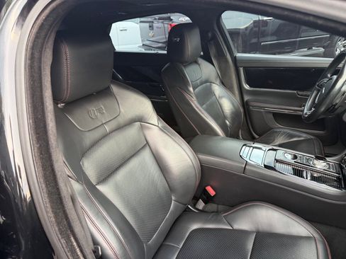 Used 2014 Jaguar XJ R LWB RWD image 54