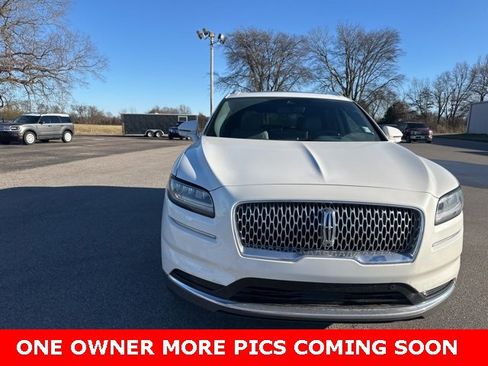 Used 2023 Lincoln Nautilus Reserve w/ Equipment Group 201A image 3