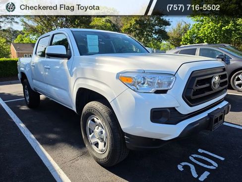 Used 2023 Toyota Tacoma SR w/ SR Convenience Package RWD image 3