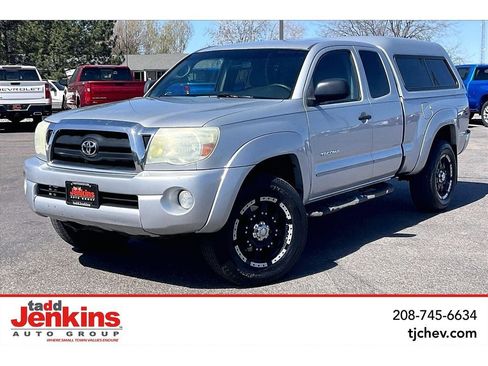 Used 2006 Toyota Tacoma 4x4 Access Cab V6 image 1