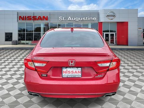 Used 2018 Honda Accord Sport image 3