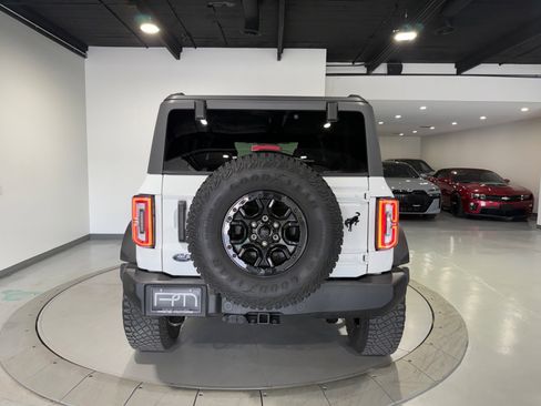 Used 2022 Ford Bronco Wildtrak AWD/4WD image 15