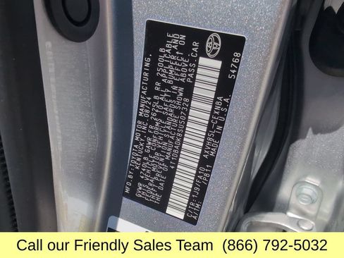 Used 2025 Toyota Camry LE AWD/4WD image 25