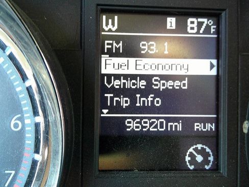 Used 2015 Chrysler Town & Country Touring-L w/ Driver Convenience Group FWD image 38
