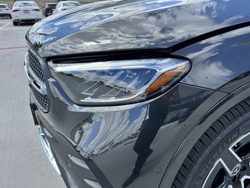 New 2026 Mercedes-Benz GLC 300 4MATIC image 13