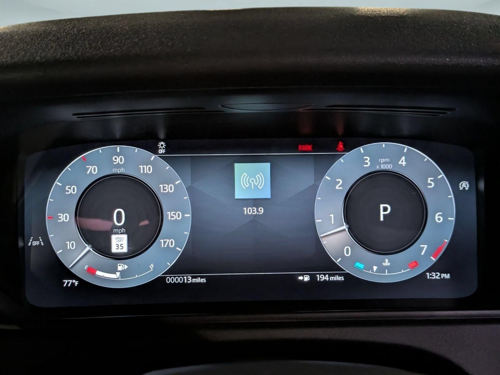 New 2026 Land Rover Range Rover Velar S AWD/4WD image 33