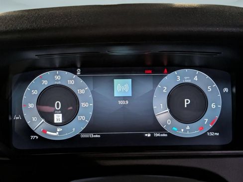 New 2026 Land Rover Range Rover Velar S AWD/4WD image 33