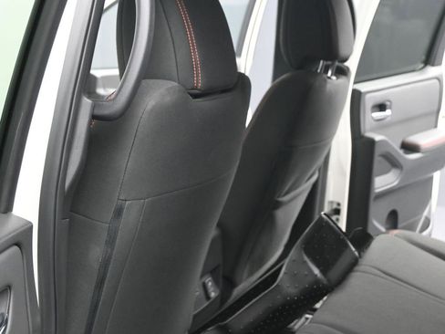 Used 2024 Nissan Frontier PRO-4X w/ Pro Convenience Package image 20