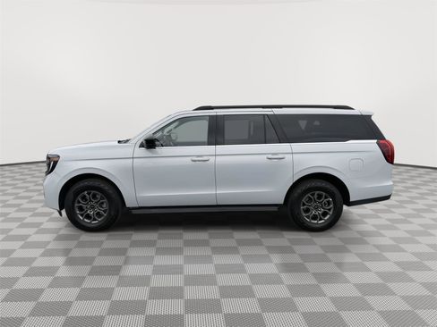 Certified 2025 Ford Expedition Max Active AWD/4WD image 4
