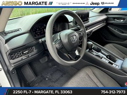 Used 2024 Honda Accord EX image 10