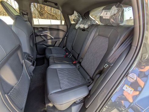 New 2025 Audi SQ5 Premium Plus image 19