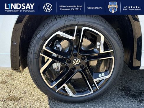 New 2026 Volkswagen Tiguan SEL R-Line image 7