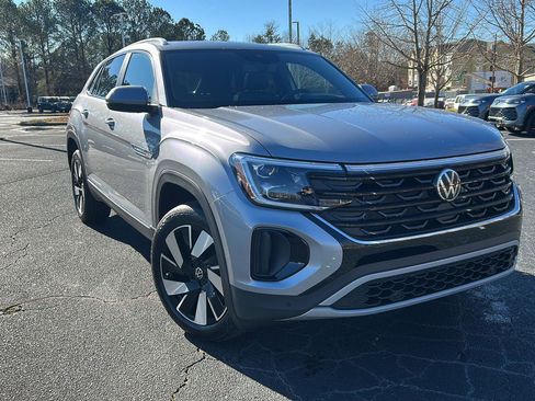 New 2026 Volkswagen Atlas Cross Sport SEL image 10