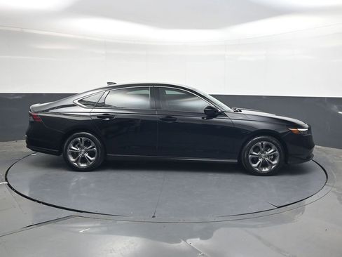 Certified 2023 Honda Accord EX image 3