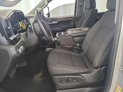 Used 2022 GMC Sierra 1500 Elevation w/ Max Trailering Package AWD/4WD image 3