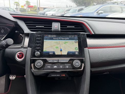 Used 2019 Honda Civic Type R image 19